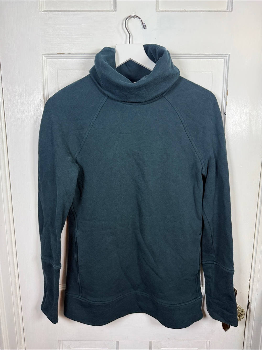 Lululemon To You Tunic in Submarine Emerald Green W2378 Sz 4 - Picture 5 of 10